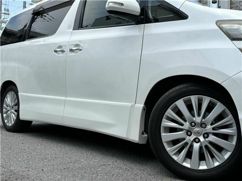 VELLFIRE