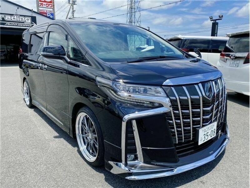 TOYOTA ALPHARD