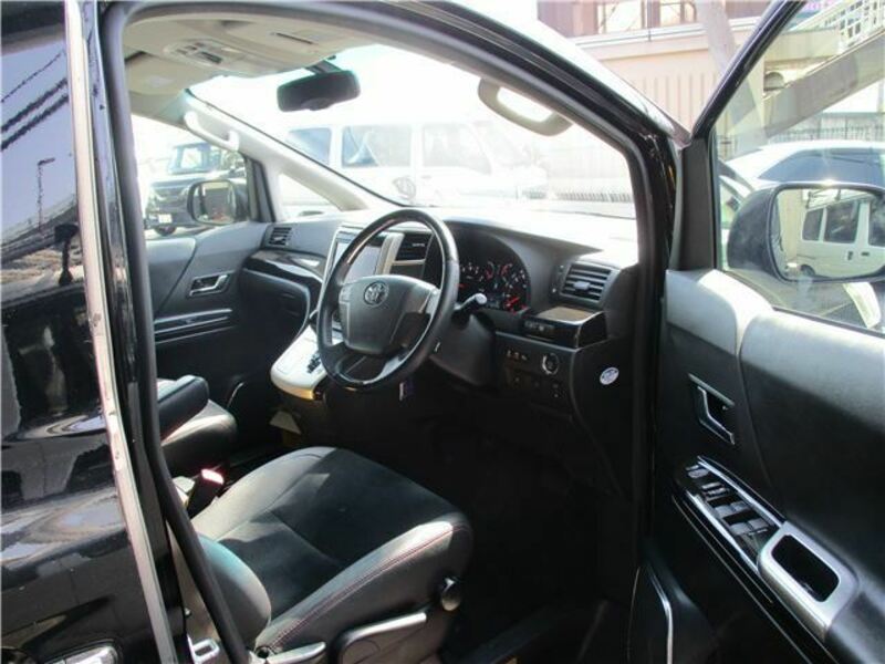 VELLFIRE-2