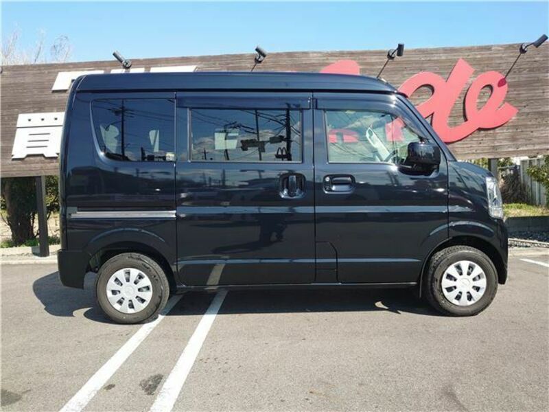 MINICAB VAN