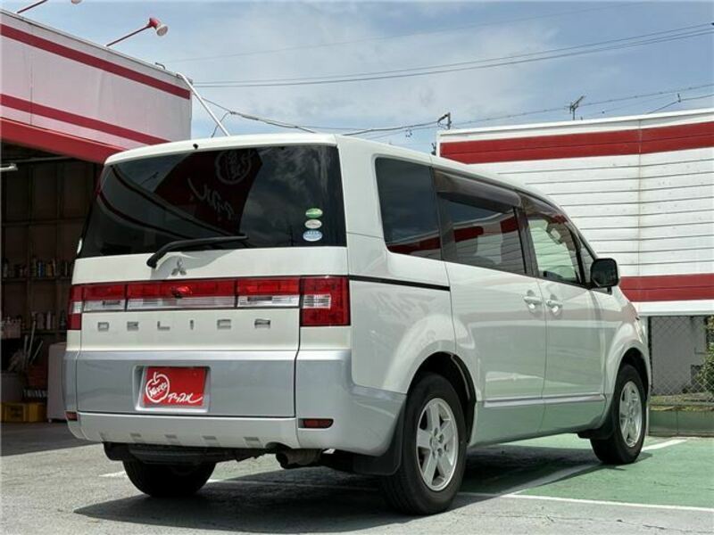 DELICA D5
