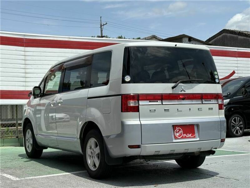 DELICA D5