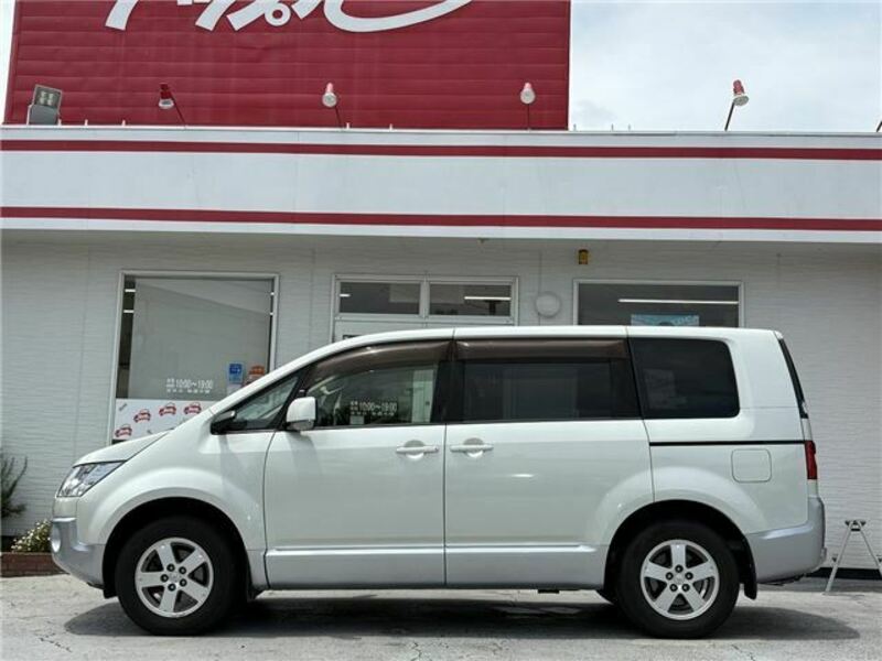 DELICA D5