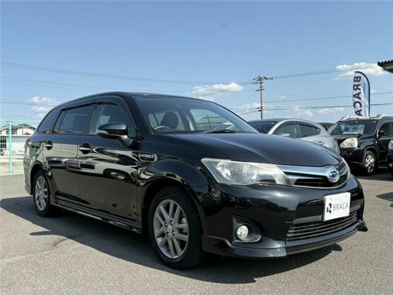 COROLLA FIELDER