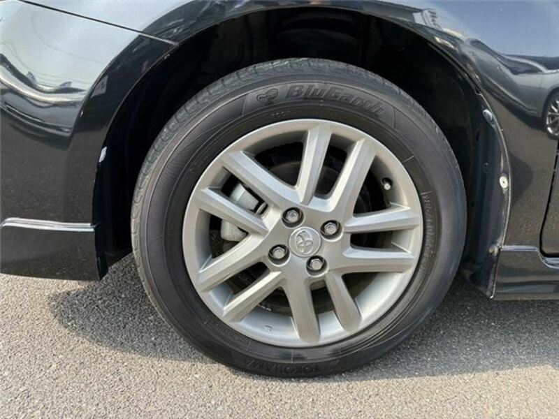 COROLLA FIELDER