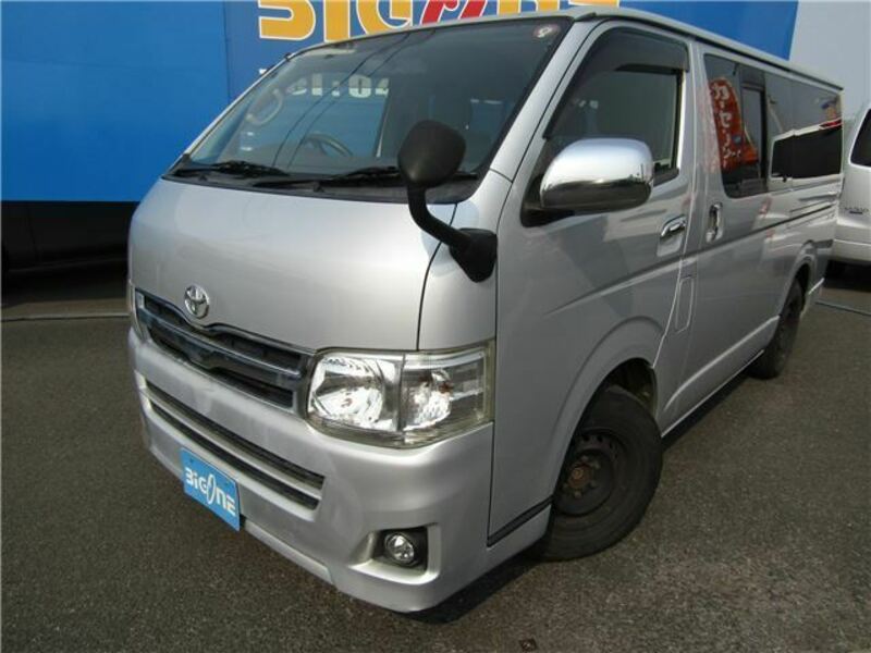HIACE VAN