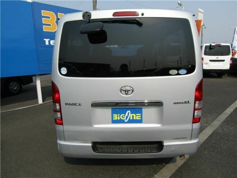 HIACE VAN