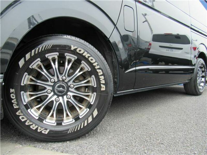 HIACE VAN