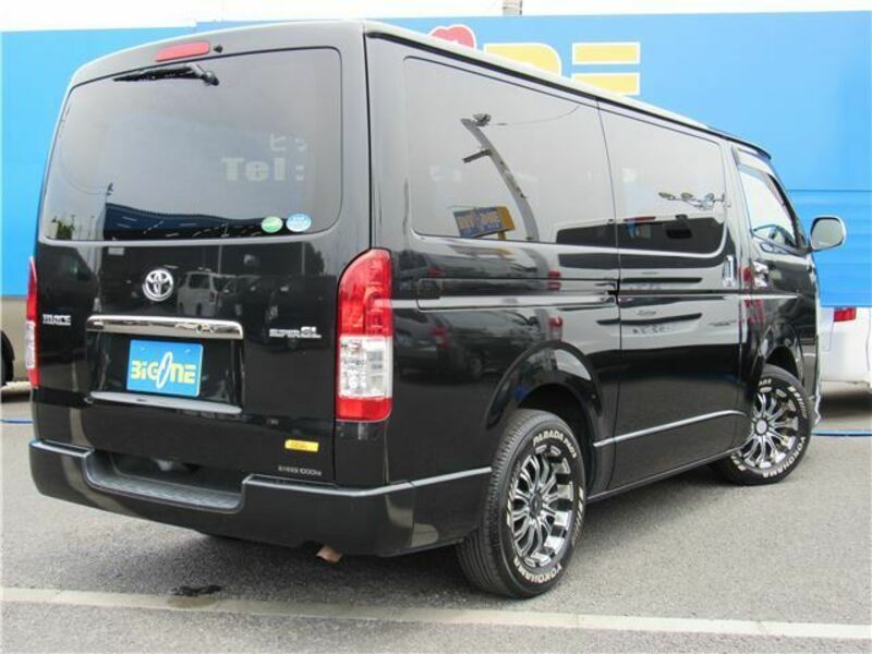 HIACE VAN