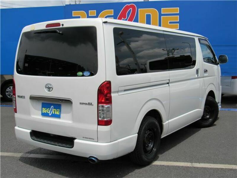 HIACE VAN