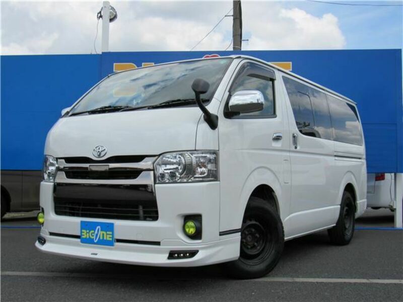 HIACE VAN