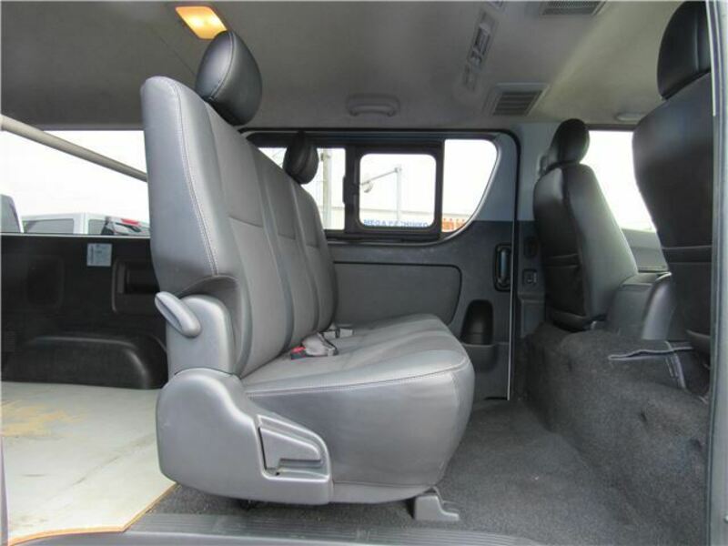HIACE