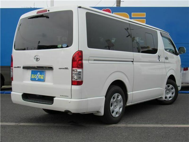 HIACE