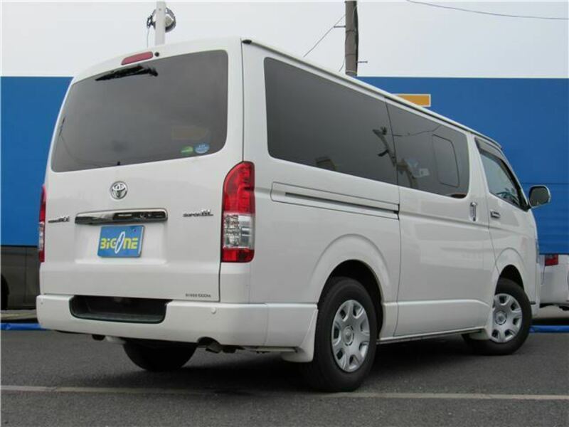 HIACE