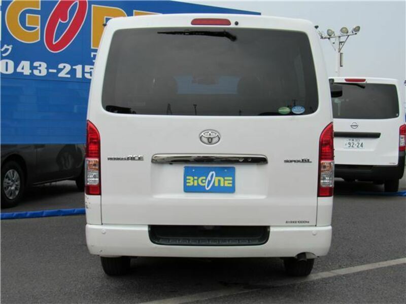 HIACE