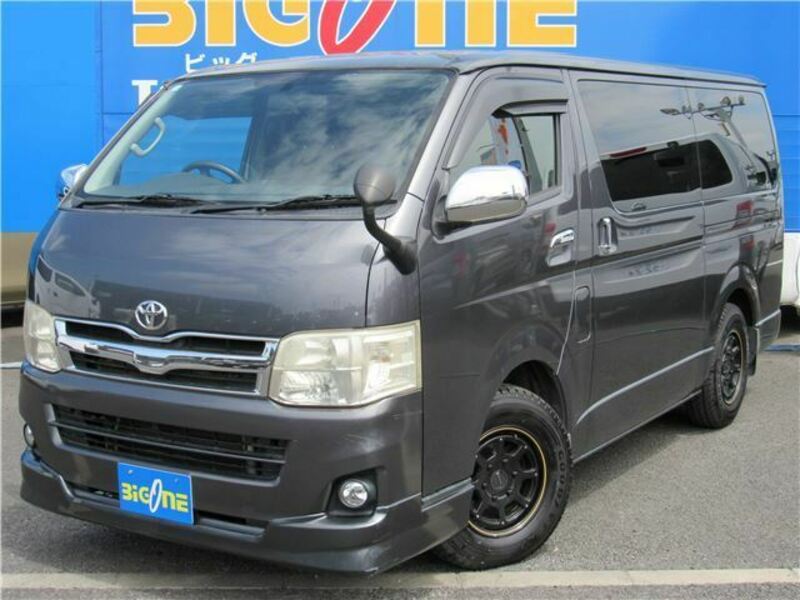 HIACE VAN