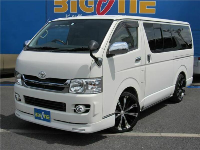 HIACE VAN