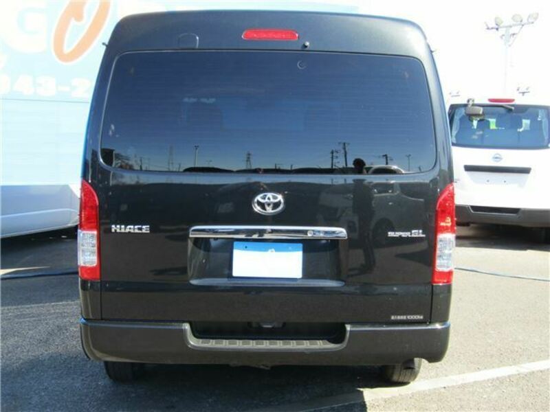 HIACE VAN