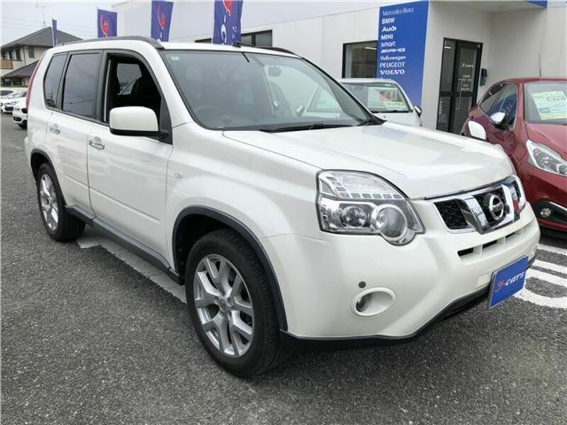 X-TRAIL