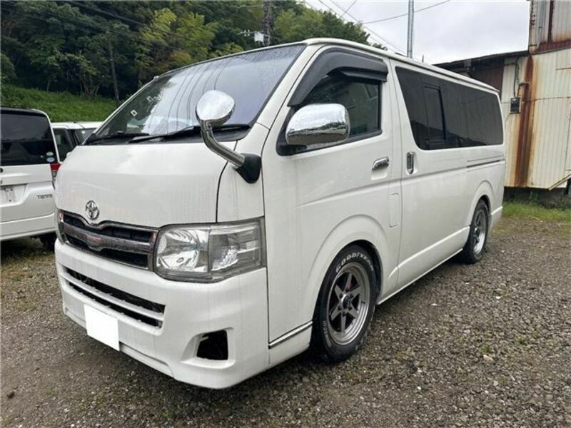 HIACE