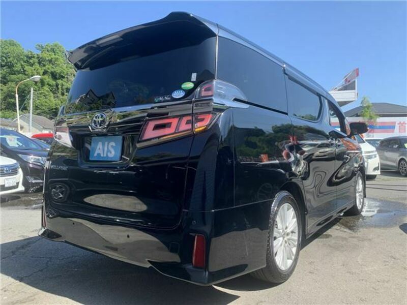VELLFIRE-1