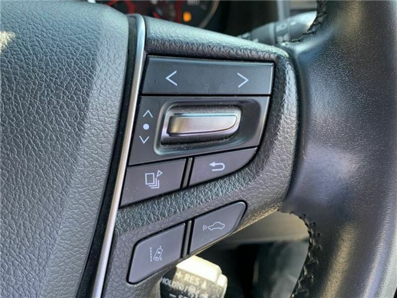 VELLFIRE-36