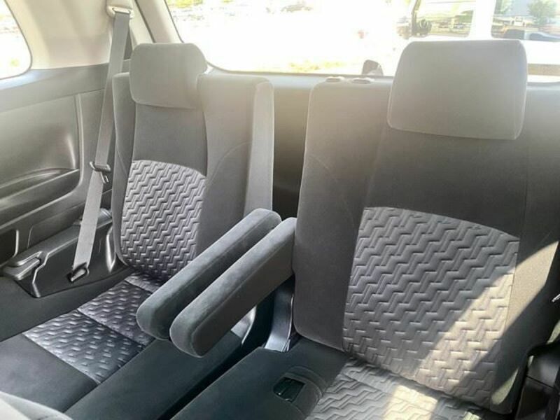 VELLFIRE-8