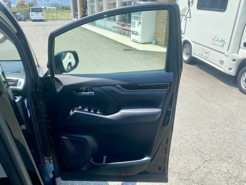 VELLFIRE-24