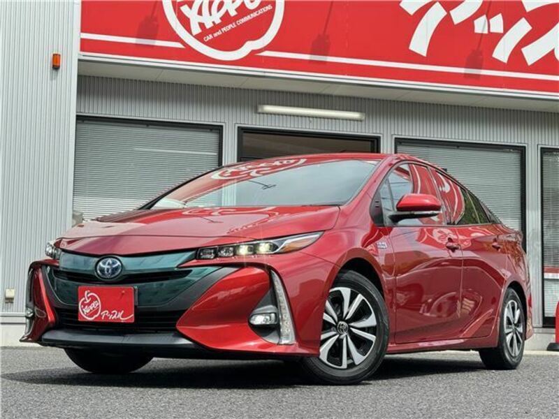 TOYOTA PRIUS PHV