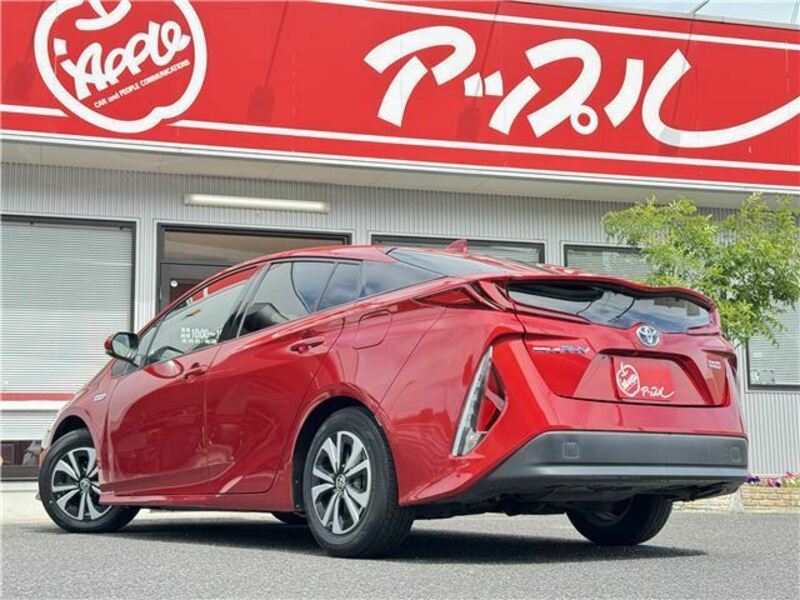 PRIUS PHV