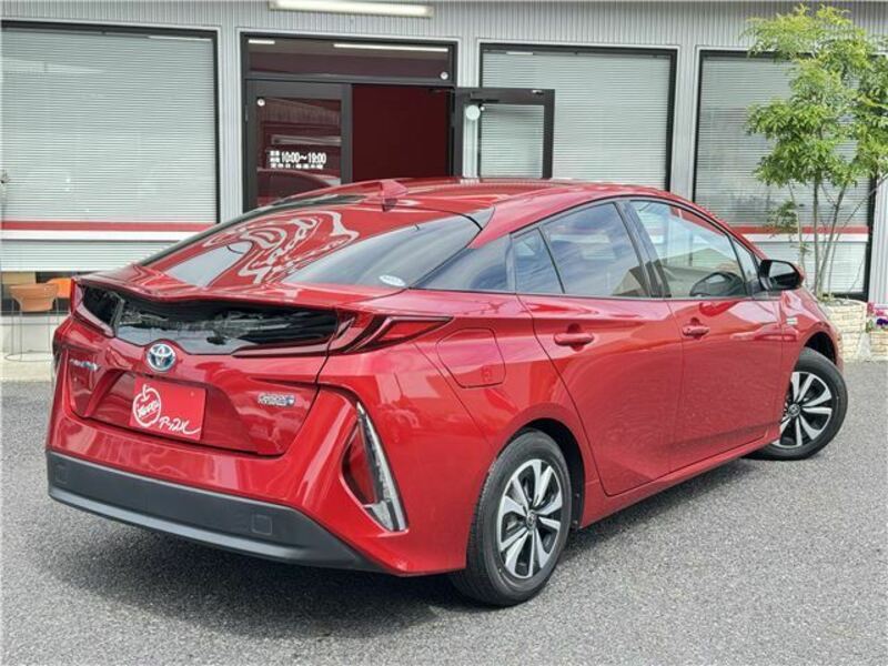 PRIUS PHV
