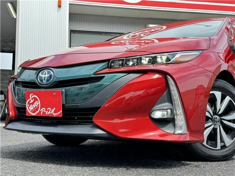 PRIUS PHV
