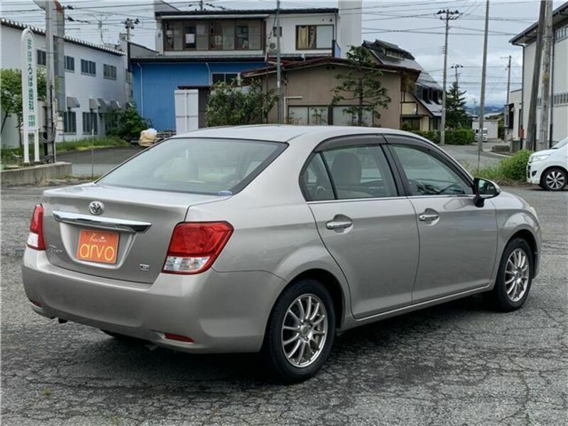 COROLLA AXIO
