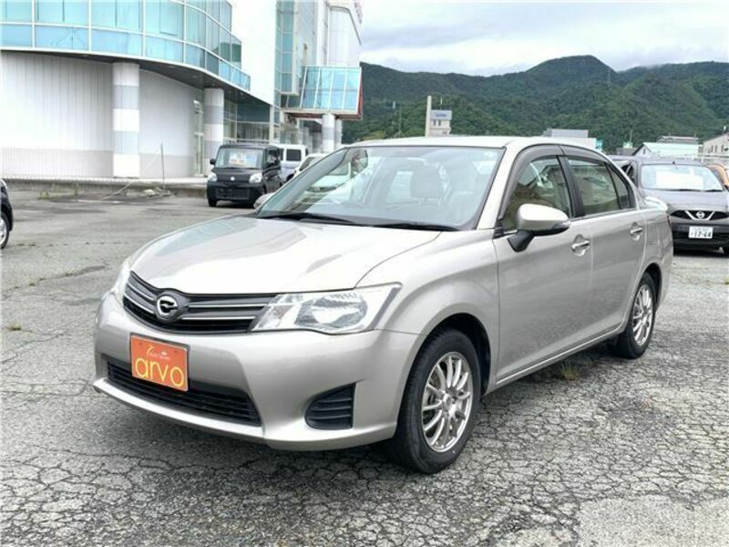 COROLLA AXIO