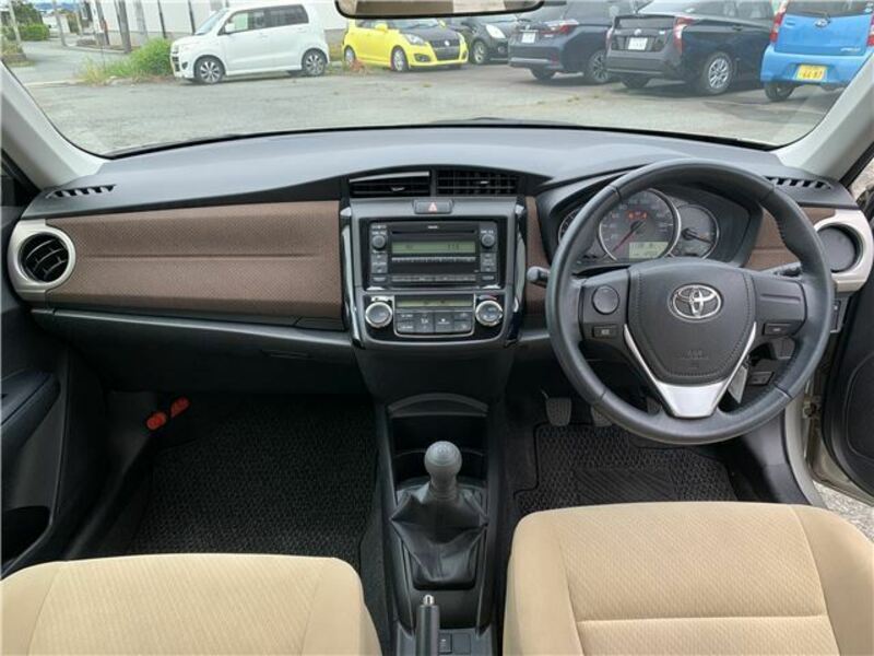 COROLLA AXIO