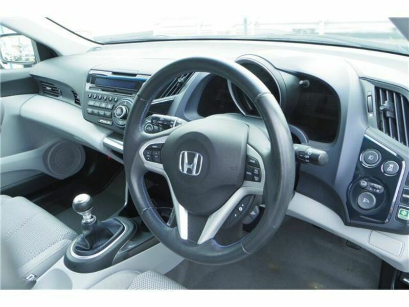 CR-Z