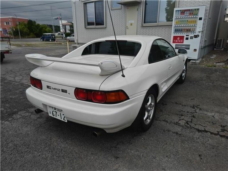 MR2