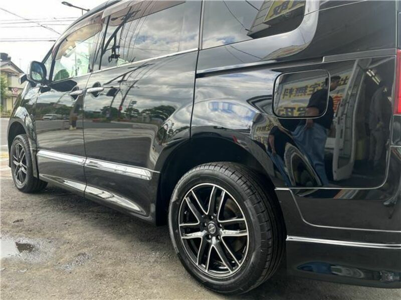 DELICA D5