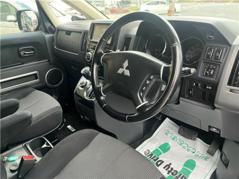 DELICA D5