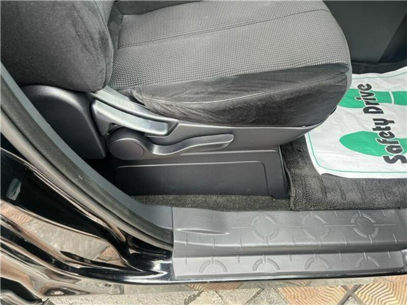 DELICA D5