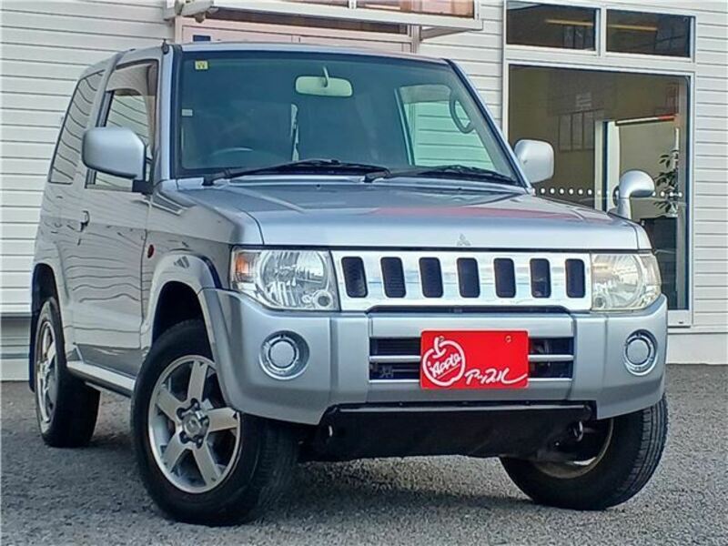 PAJERO MINI