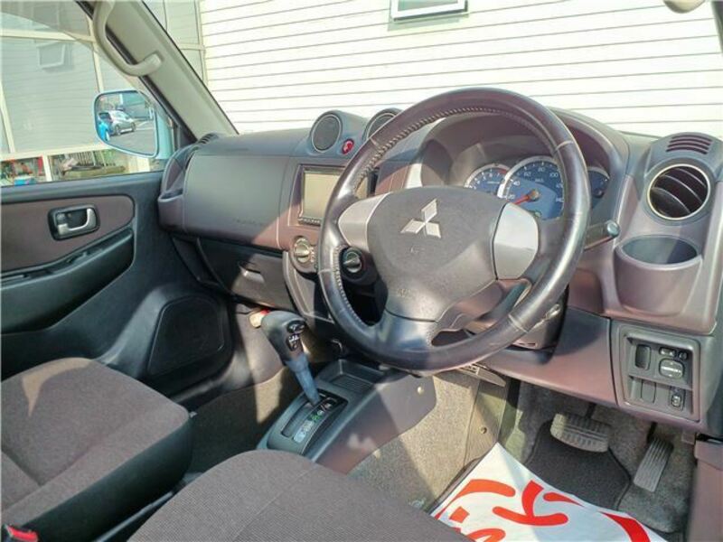 PAJERO MINI