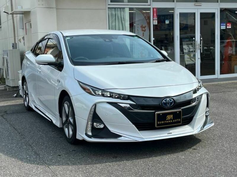 PRIUS PHV