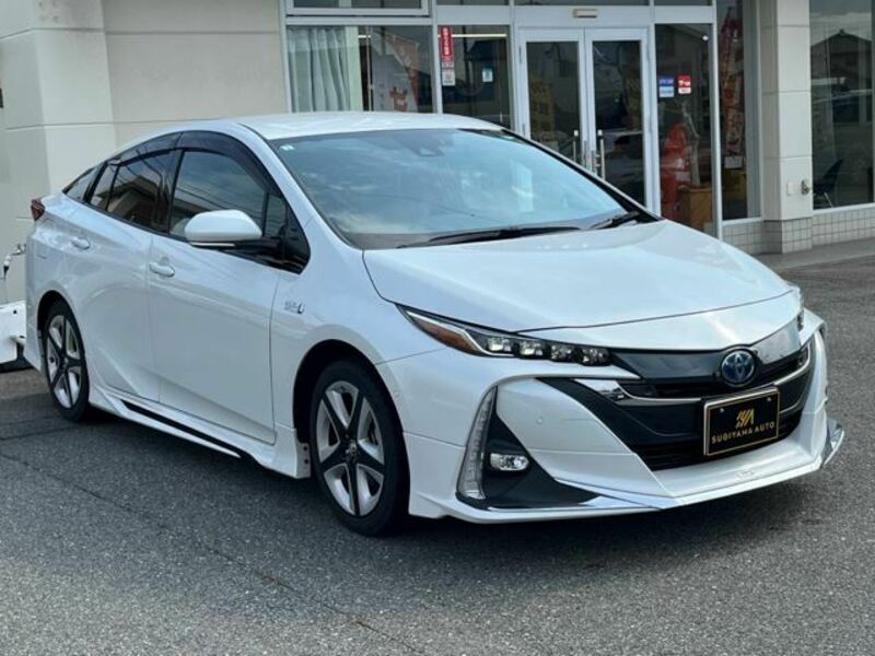 PRIUS PHV