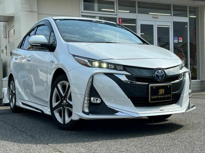 PRIUS PHV