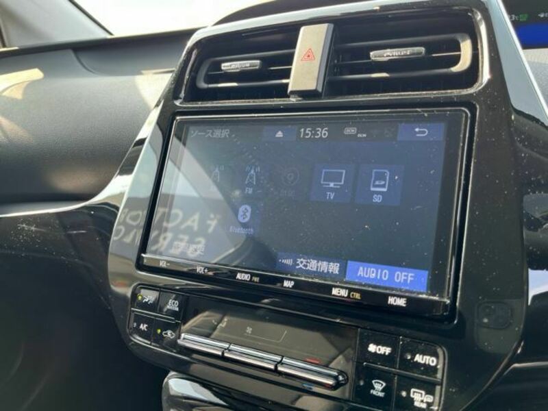 PRIUS PHV