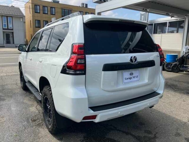 LAND CRUISER PRADO