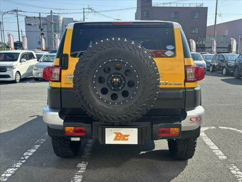 FJ CRUISER-13