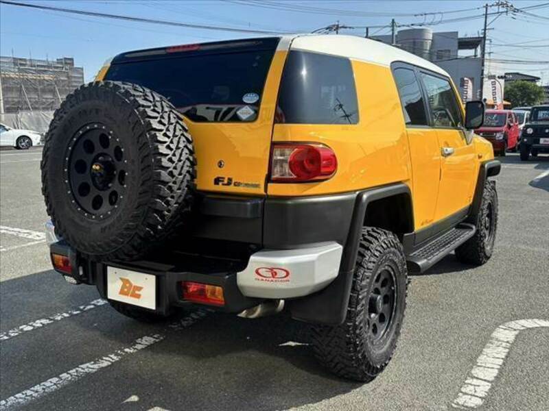 FJ CRUISER-14