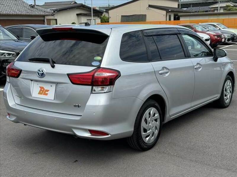 COROLLA FIELDER